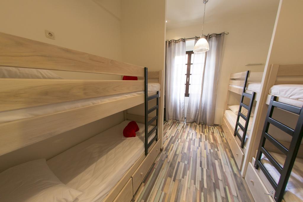 City Hostel Трогір Номер фото