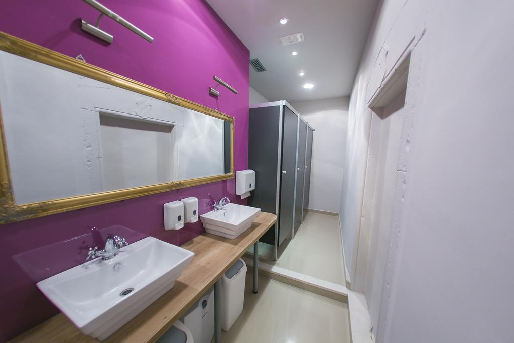 City Hostel Трогір Екстер'єр фото